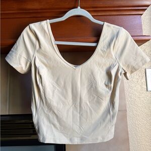 Lululemon Athletica Cream Short Sleeve Top
